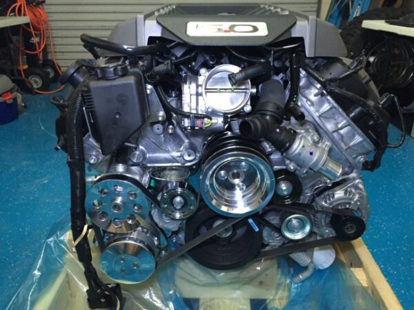 Coyote Road Runner 5.0 Coyote GEN 2 Ford Crate Engine